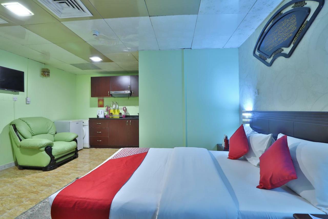 Oyo 261 Remas Hotel Apartment Dubai Exterior foto